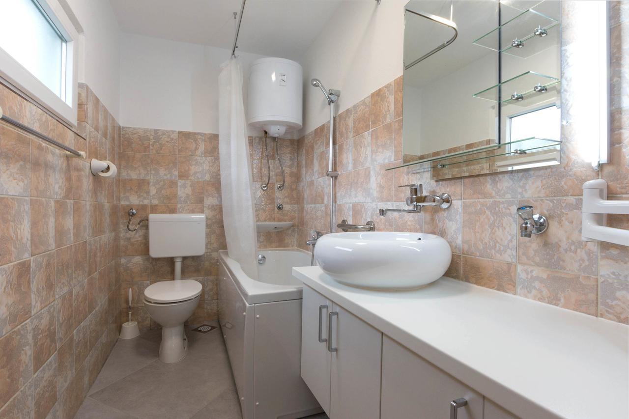 Apartments Tomasic Baška Dış mekan fotoğraf
